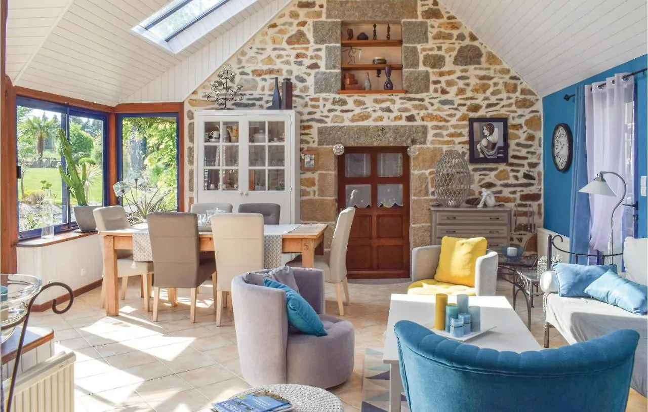 Дом отдыха Cozy Home In Trezelan-Begard With Kitchen Франция